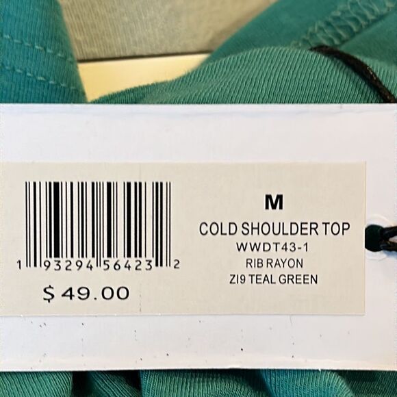 WEWOREWHAT COLD SHOULDER TOP RIB RAYON TEAL GREEN SIZE MEDIUM NWT - Picture 4 of 4